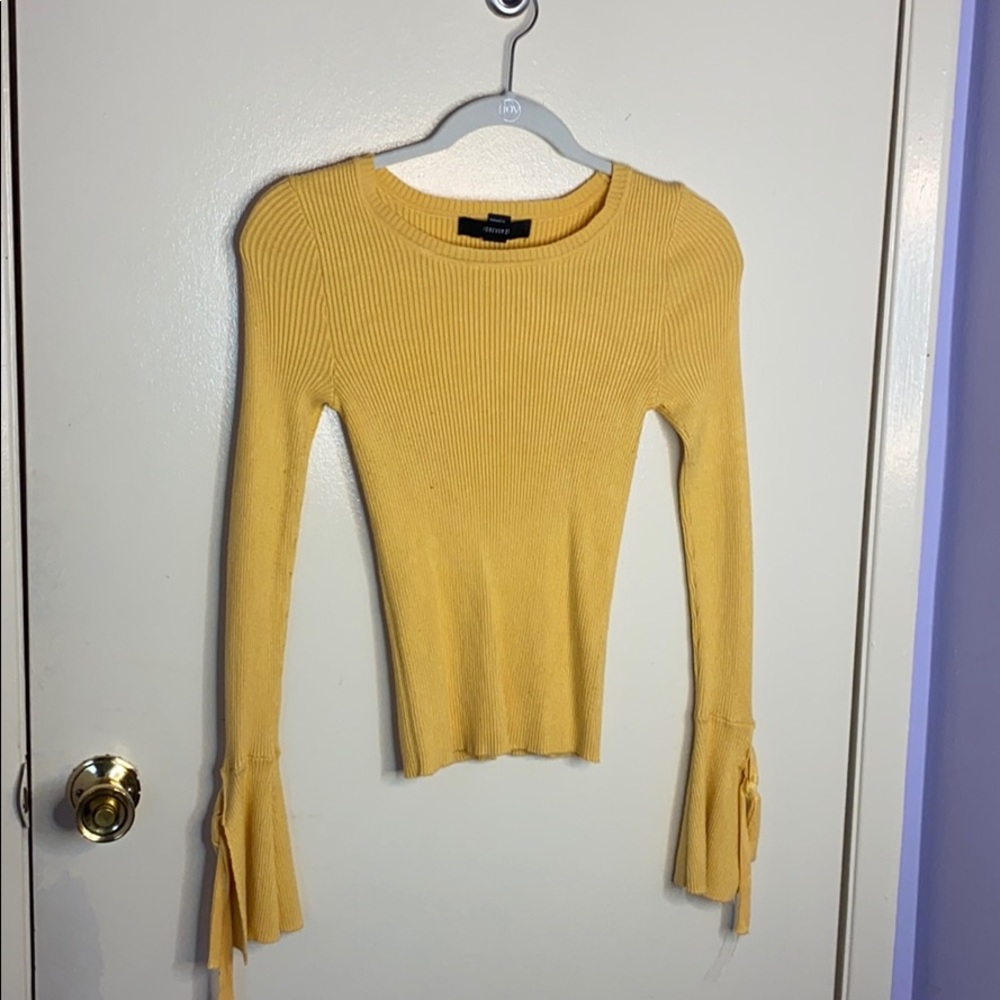 Long sleeve top